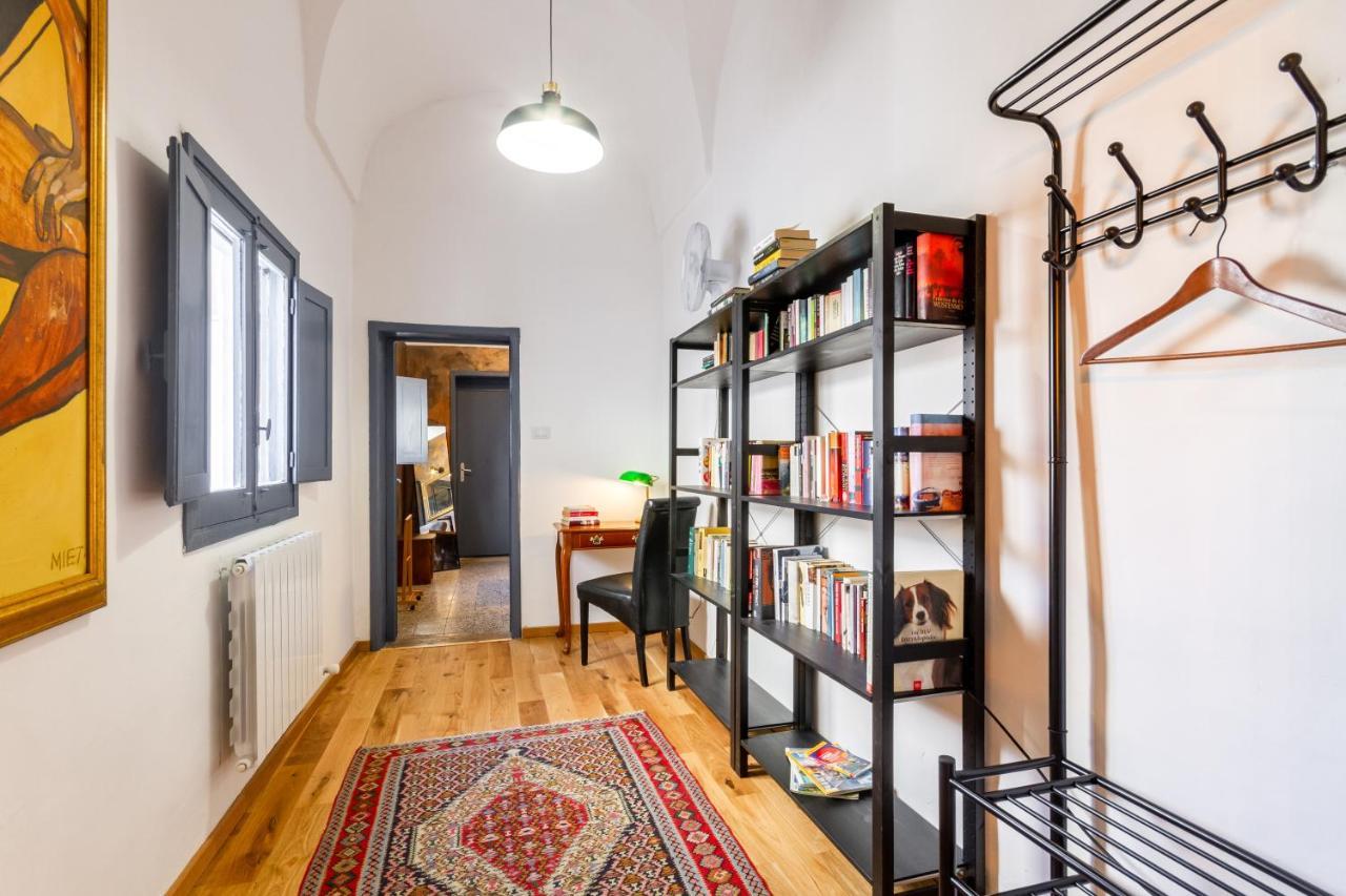 Lecce Center Charming Flat With Terrace Apartman Kültér fotó