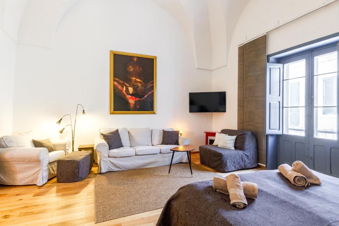 Lecce Center Charming Flat With Terrace Apartman Kültér fotó